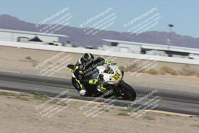 media/Oct-30-2025-Racers Edge (Thu) [[dabbdaf680]]/2-A Group/Session 3 (Turn 15 Inside)/